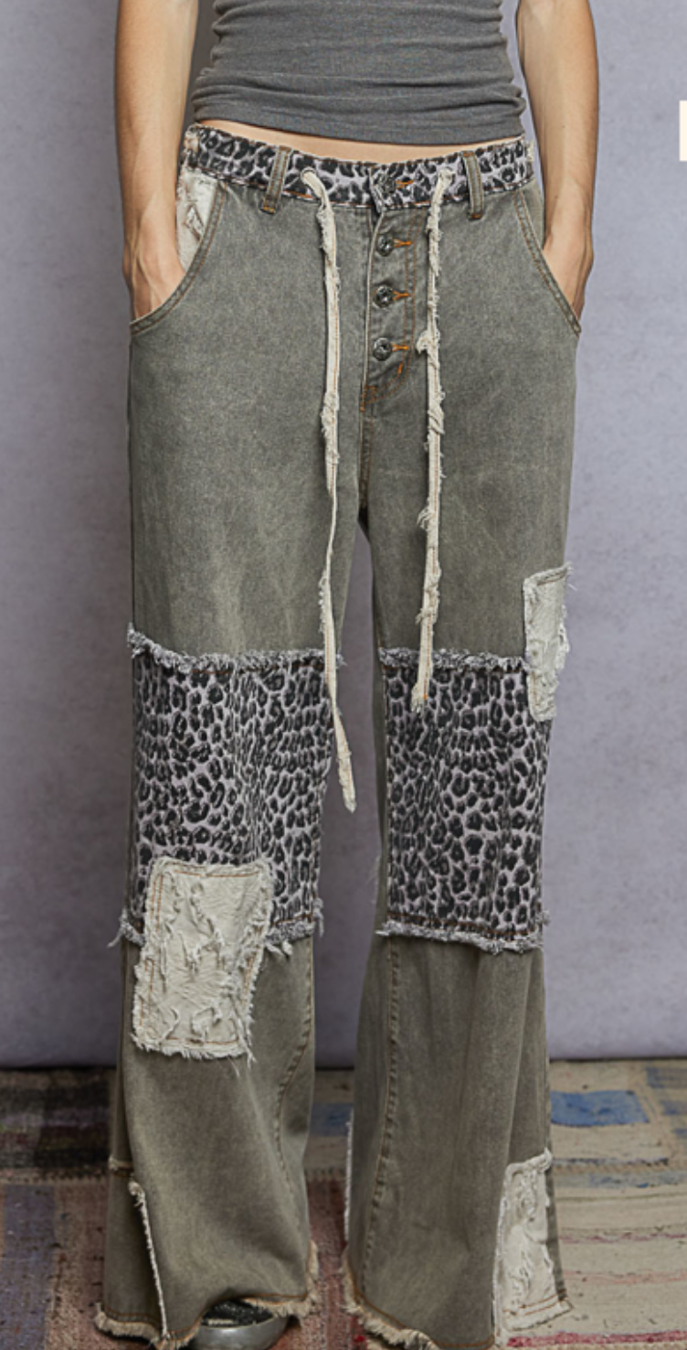 POL Leopard Patch Jeans