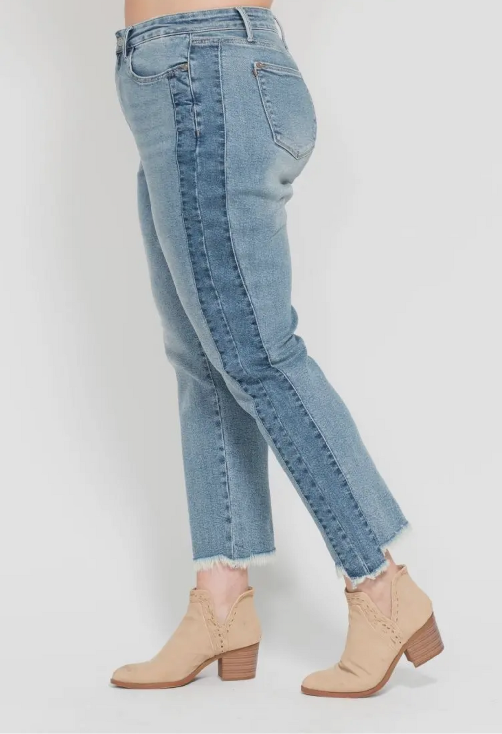 Judy Blue Plus Vintage Side Panel Detail