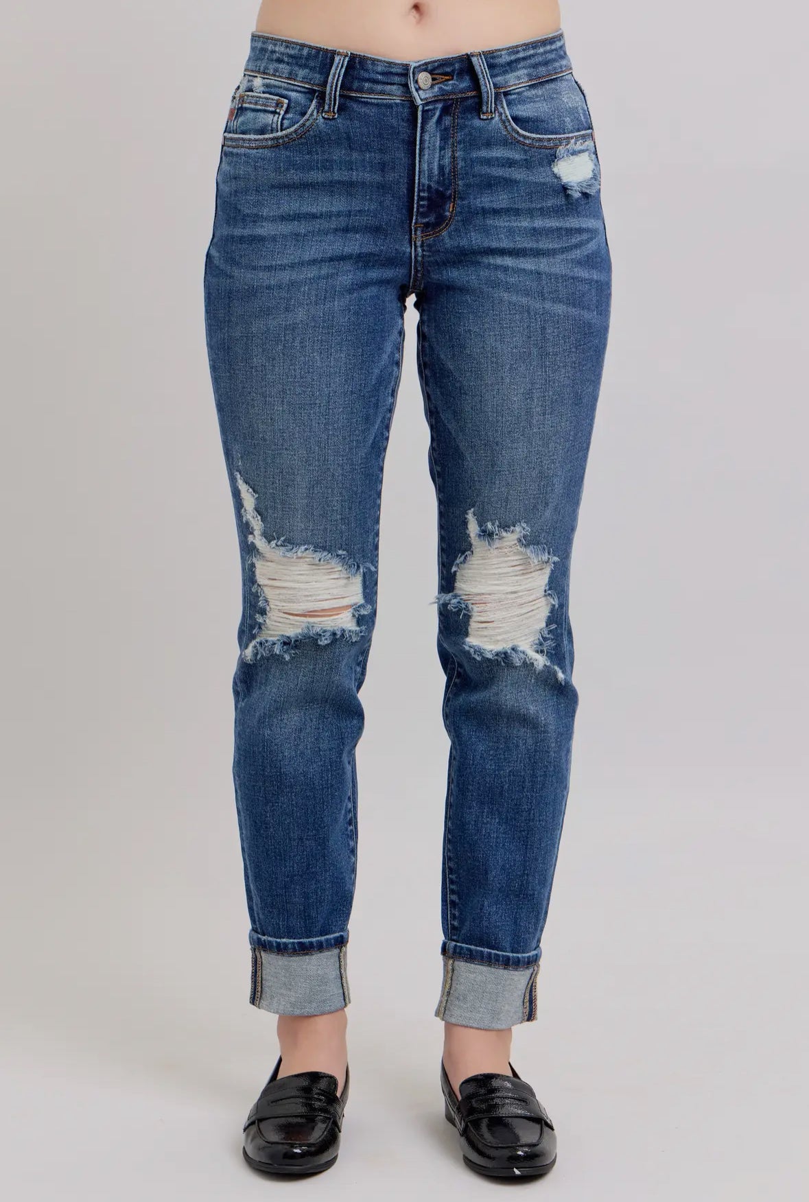 Judy Blue Mid-Rise Boyfriend Fit