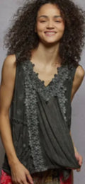 POL Sleeveless Contrast Floral Lace Crochet Detail V-Neck Top